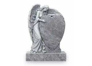 AE101 Engelgrabstein für ein Einzelgrab in Essen mit Engel-Figur aus grauem Orion-Material und markanter Herzform am Grabmal.